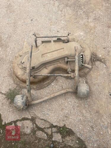 HUSQVARNA R111B5 MOWER DECK (S/R)