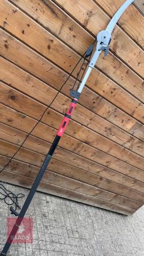 MILWAUKEE HAND POLE SAW AND PRUNER