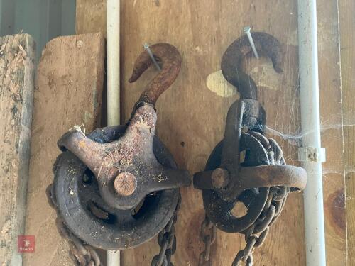 VINTAGE PULLY BLOCKS