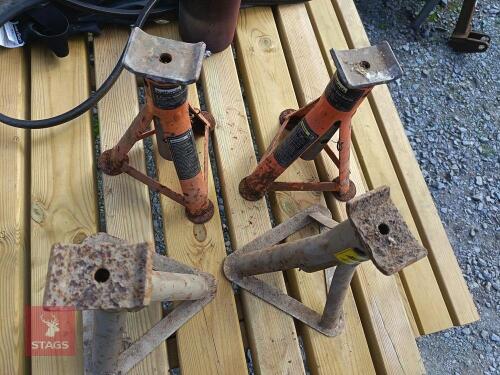 4 AXLE STANDS