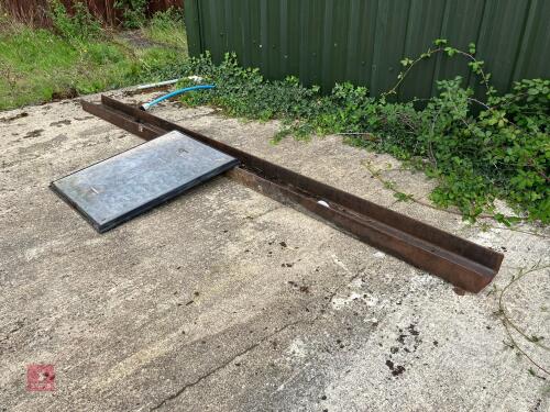 9' LENGTH OF STEEL CHANEL (48)