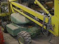 CHERRY PICKER