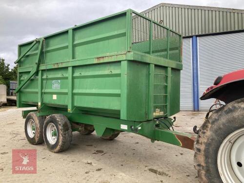 2001 WEEKS SILAGE TRAILER