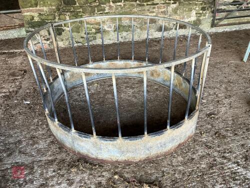 SHEEP RING FEEDER (2)