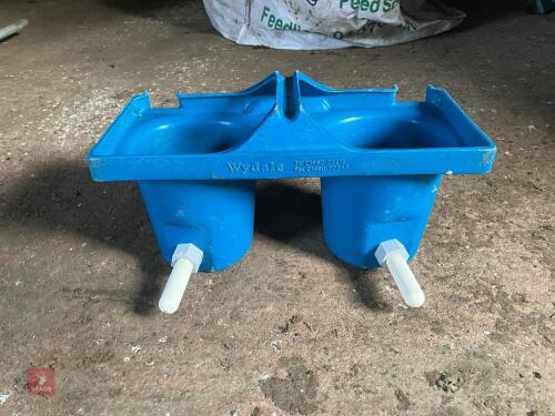 WYDALE 2 TEAT DOUBLE CALF FEEDER