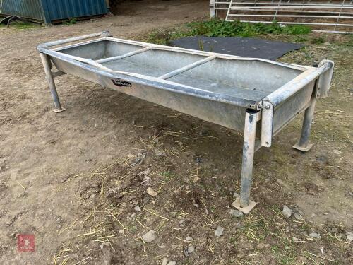 8' BATEMAN FEED TROUGH