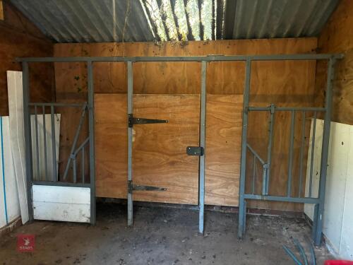 2 STALL LOCKING YOKE BARRIERS