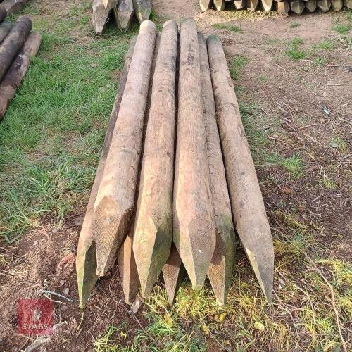 10 X 5-6' X 2.4M TIMBER POSTS (1)