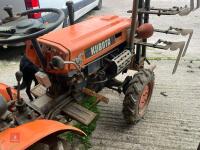 1993 KUBOTA B6000 4WD COMPACT TRACTOR - 10