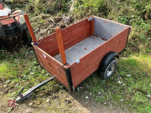 5' X 3' CAR TRAILER (30)