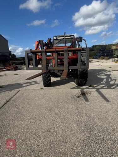 MASSEY FRONTLOADER FORKS