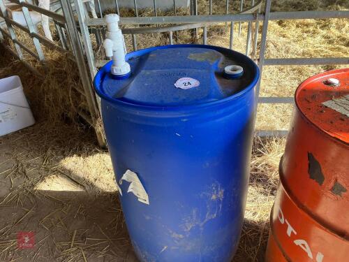 BLUE BARREL OF AD BLUE & DISPENSER (24)