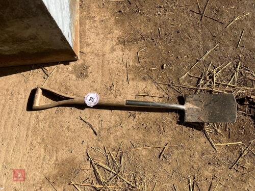 GARDEN SPADE (32)