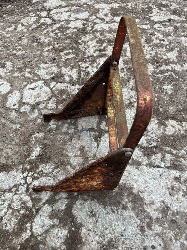 990 DAVID BROWN BONNET GUARD
