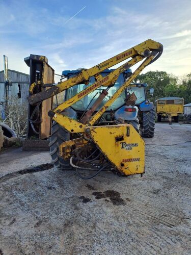 TWOSE 460 HEDGE TRIMMER