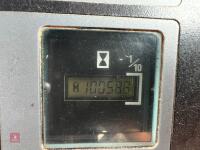 1996 CASE 5140 PLUS WITH LOADER - 26
