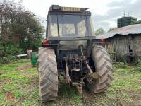 CASE INTERNATIONAL 895 4WD TRACTOR - 5