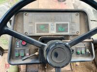 CASE INTERNATIONAL 895 4WD TRACTOR - 16