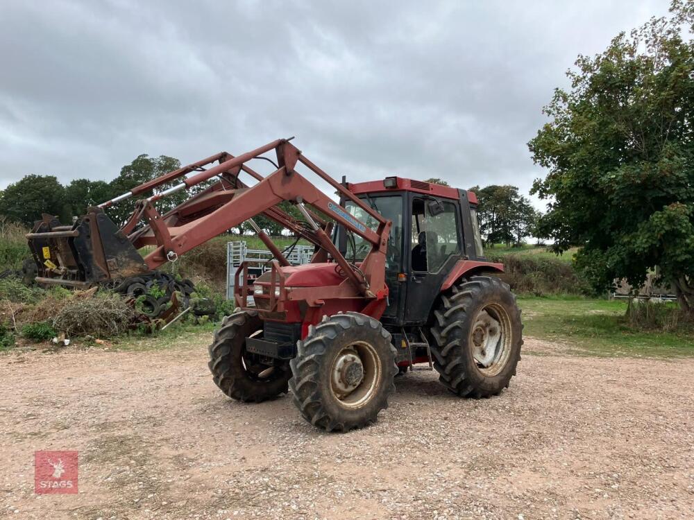 1996 CASE IH 4240 TRACTOR