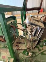 JOHN DEERE 2030 2WD TRACTOR (S/R) - 5