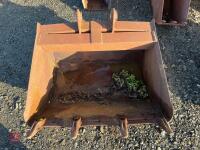 1974 JOHN DEERE 400A BACKHOE DIGGER - 81