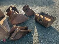 1974 JOHN DEERE 400A BACKHOE DIGGER - 85