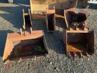 1974 JOHN DEERE 400A BACKHOE DIGGER - 86