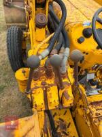 1982 MASSEY FERGUSON 40 WHEELED DIGGER - 4