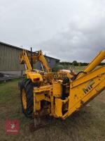 1982 MASSEY FERGUSON 40 WHEELED DIGGER - 7