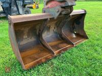 2013 KOMATSU PC138US 14T EXCAVATOR - 10