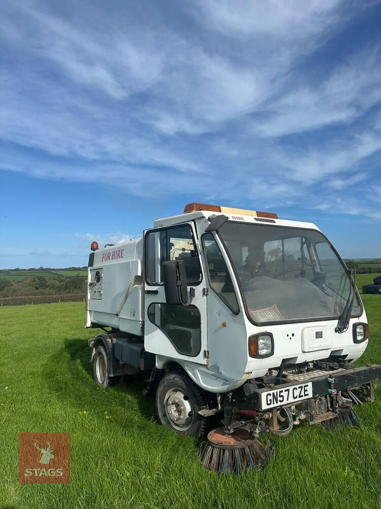 2007 ROAD SWEEPER (S/R)
