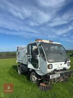 2007 ROAD SWEEPER (S/R)