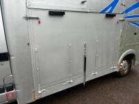 2008 VAUXHALL MANOVO 3.5T HORSE LORRY - 3