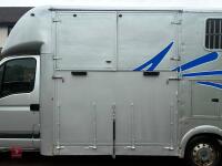 2008 VAUXHALL MANOVO 3.5T HORSE LORRY - 4