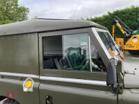 1963 LAND ROVER SERIES 2A - 12