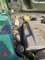 2004 LAND ROVER DEFENDER 90 TD5 PICK UP - 9