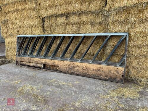 5 X IAE 15' CATTLE FEED BARRIERS *Qty & Description Updated