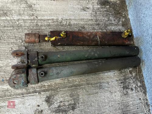 3 HYDRAULIC RAMS