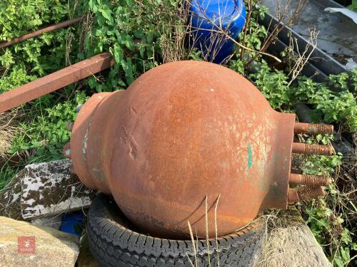 LARGE DEMOLITION BALL