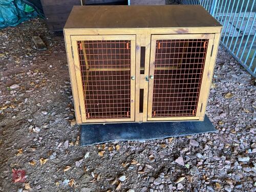VEHICLE DOG TRANSIT BOX