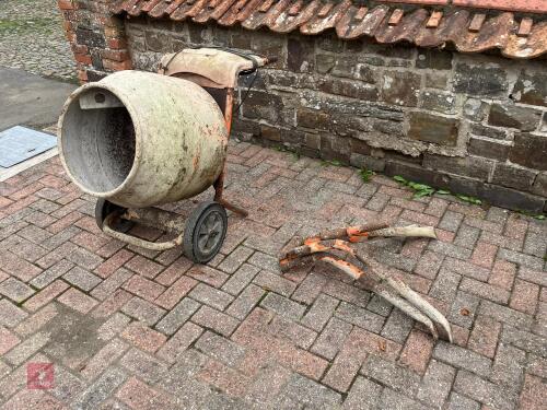 2003 BELLE MINIMIX 150 CEMENT MIXER