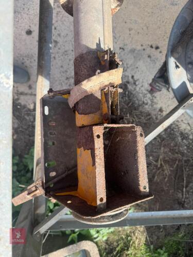 15.5' CLEANING AUGER