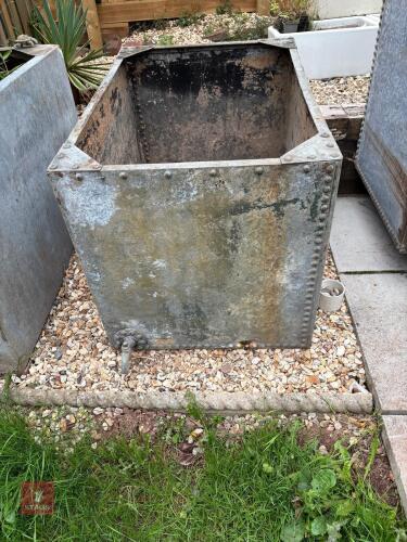 GALVANISED RIVETED WATER TANK
