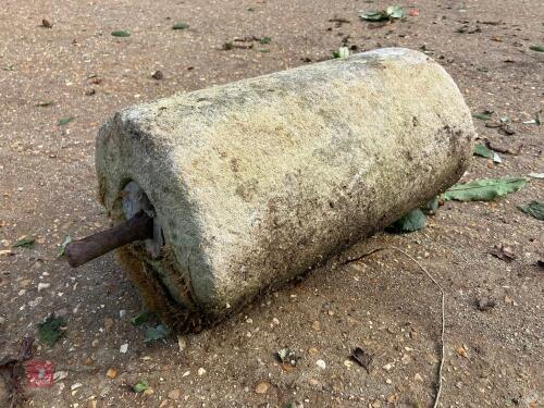 17'' SANDSTONE ROLLER