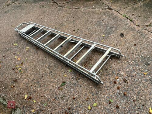 ALUMINIUM 6' STEP LADDER