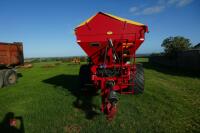 2020 FERTILISER AND LIME SPREADER - 38