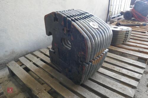10 NEW HOLLAND 45KG FRONT WAFER WEIGHTS