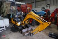 2002 JCB 8015 1.5T MINI DIGGER