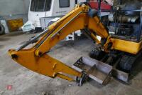 2002 JCB 8015 1.5T MINI DIGGER - 2