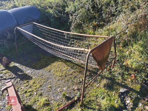 SHEEP HAY RACK